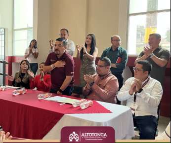 Inaugura Gómez Cazarín Centro Integrador de Desarrollo y Módulo del Bienestar en Altotonga.