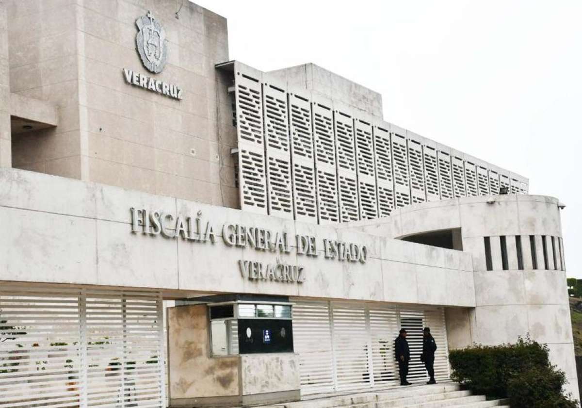 Alcaldes de Ixhuatlán del Sureste y Úrsulo Galván enfrentan procesos en su contra, les notifica Fiscalía