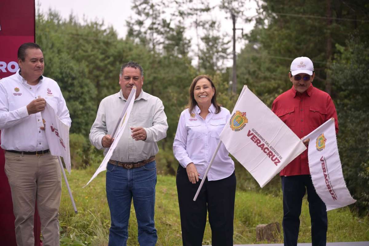 La palabra se cumple; inicia Rocío Nahle camino sacacosechas en Ixhuacán   