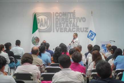 Consejo Estatal del PAN Veracruz elige a su Comisión Permanente, la integran 42 destacados panistas