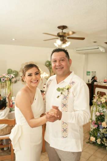Elegante Enlace Civil del Lic. Lulio Guadalupe Valenzuela y la Lic. Luz Natalia Hernández  