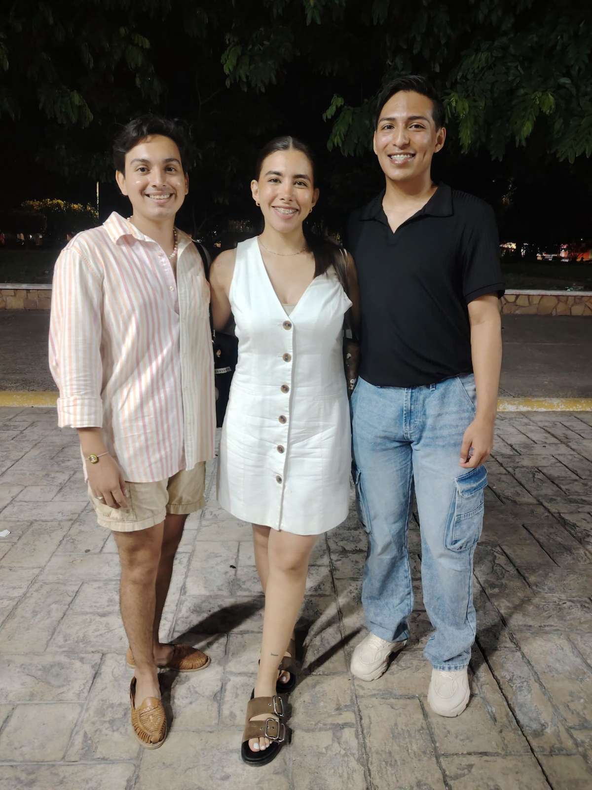 Huapangueros Panúquenses Bailarán en Cuba  