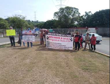 Habitantes de Actopan y Alto Lucero exigen a CFE invierta en el mantenimiento y rehabilitación de rutas del evacuación
