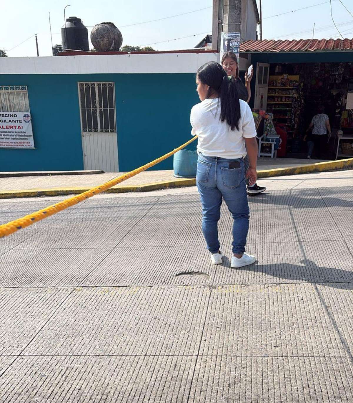 De nuevo vecinos de Emiliano Zapata bloquean la carretera Las Trancas-Coatepec