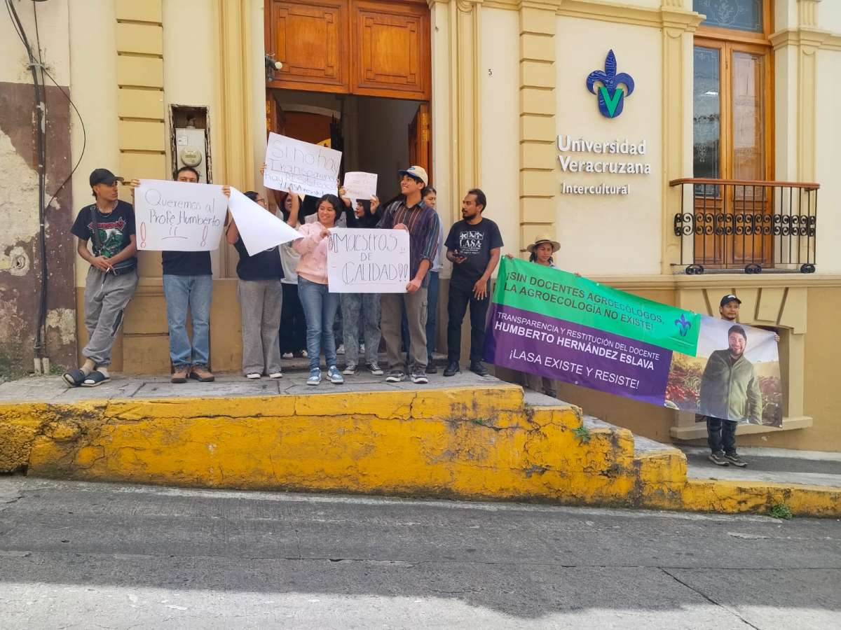 Amagan alumnos de Agroecología y Soberanía Alimentaria con tomar instalaciones de dicha Facultad este miércoles