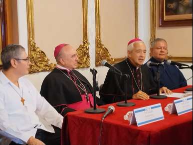 Dejo en Xalapa una Iglesia viva y reactivada: Monseñor Jorge Patrón Wong