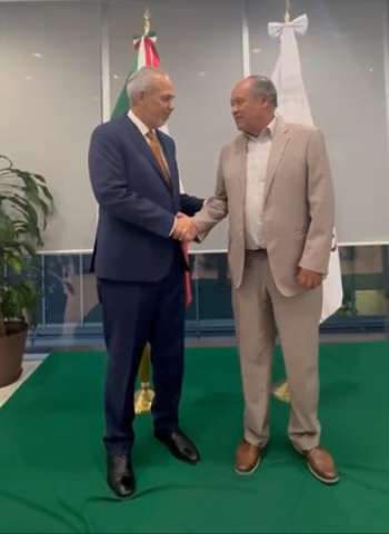 Firman convenio sindicato y administración del Nacional Monte de Piedad y concluyen huelga a un año de su estallamiento