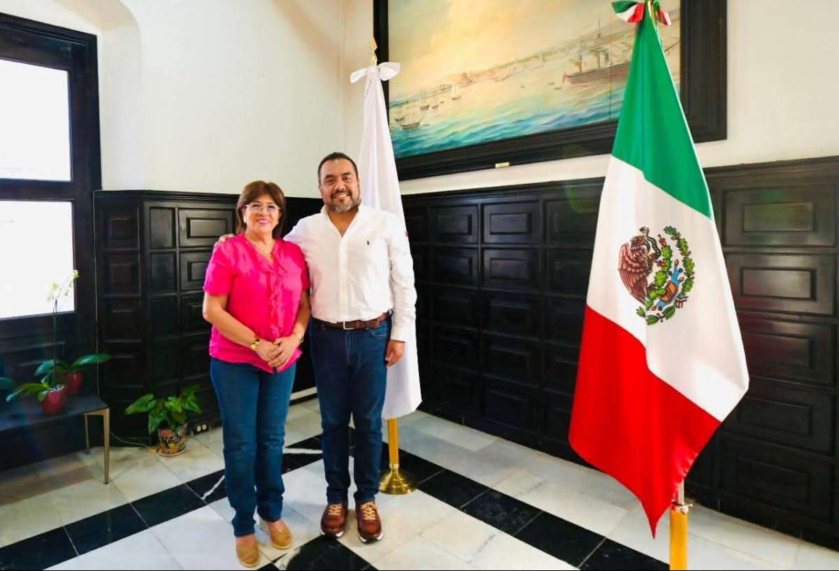 Camerino Z. Mendoza y Veracruz fortalecen vínculos de colaboración institucional