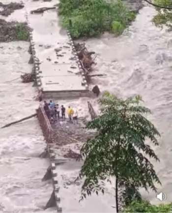 Habitantes de Ilamatlán demandaron a la federación y al estado la construcción del Puente Chahuatlán