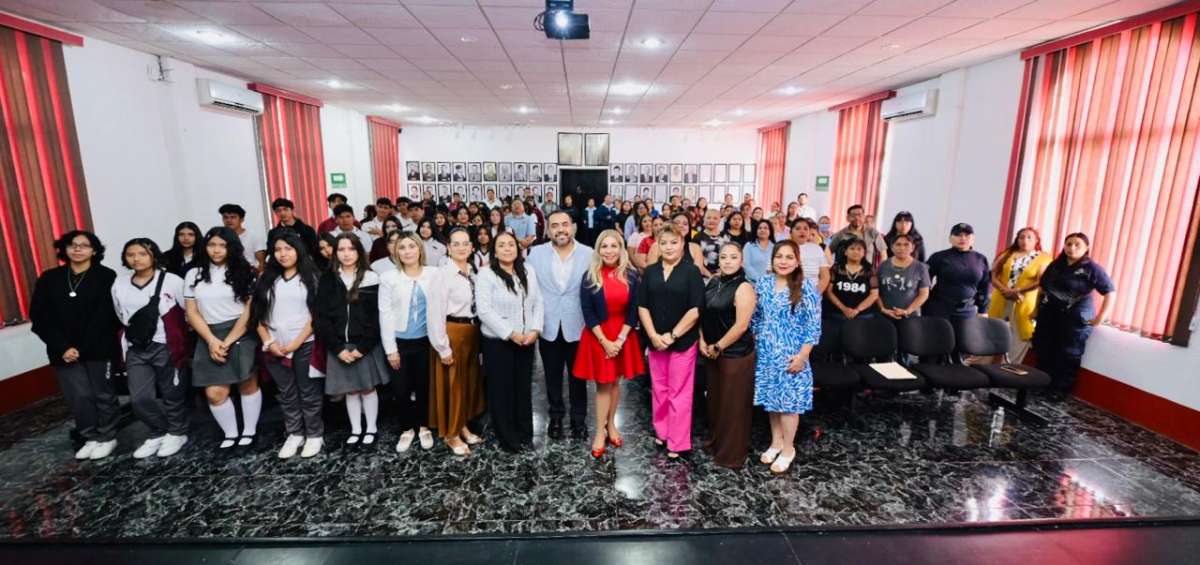 Realizan en Camerino Z. Mendoza foro sobre empoderamiento político de las mujeres