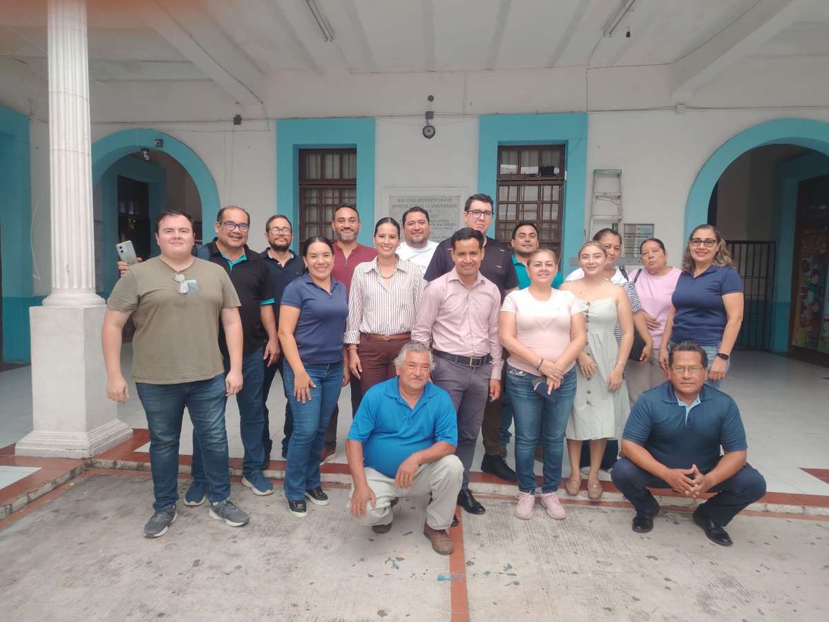 Alumnos de Bachilleres Pánuco Regresan a sus Aulas Tras Cinco Semanas de Obras de Mejora en la Institución
