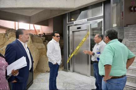 Supervisa presidente de la Jucopo trabajos de mantenimiento al inmueble del Congreso