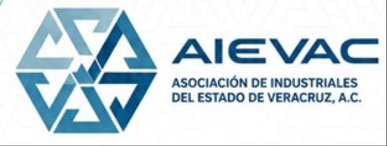 Se solidariza la AIEVAC con transportistas que realizaron paro nacional