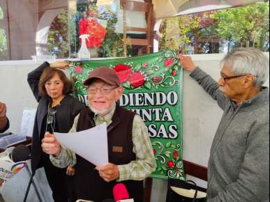 Representantes de usuarios de La Quinta de Las Rosas denuncias irregularidades en la operación de esta estancia del adulto mayor